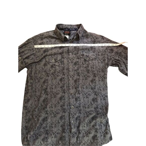 George Strait™ Troubadour Shirt fits the bill with its authentic western details - Picture 7 of 11